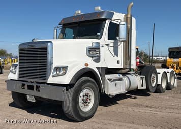 Main image Freightliner Coronado
